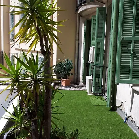 Massena Appartement Nice